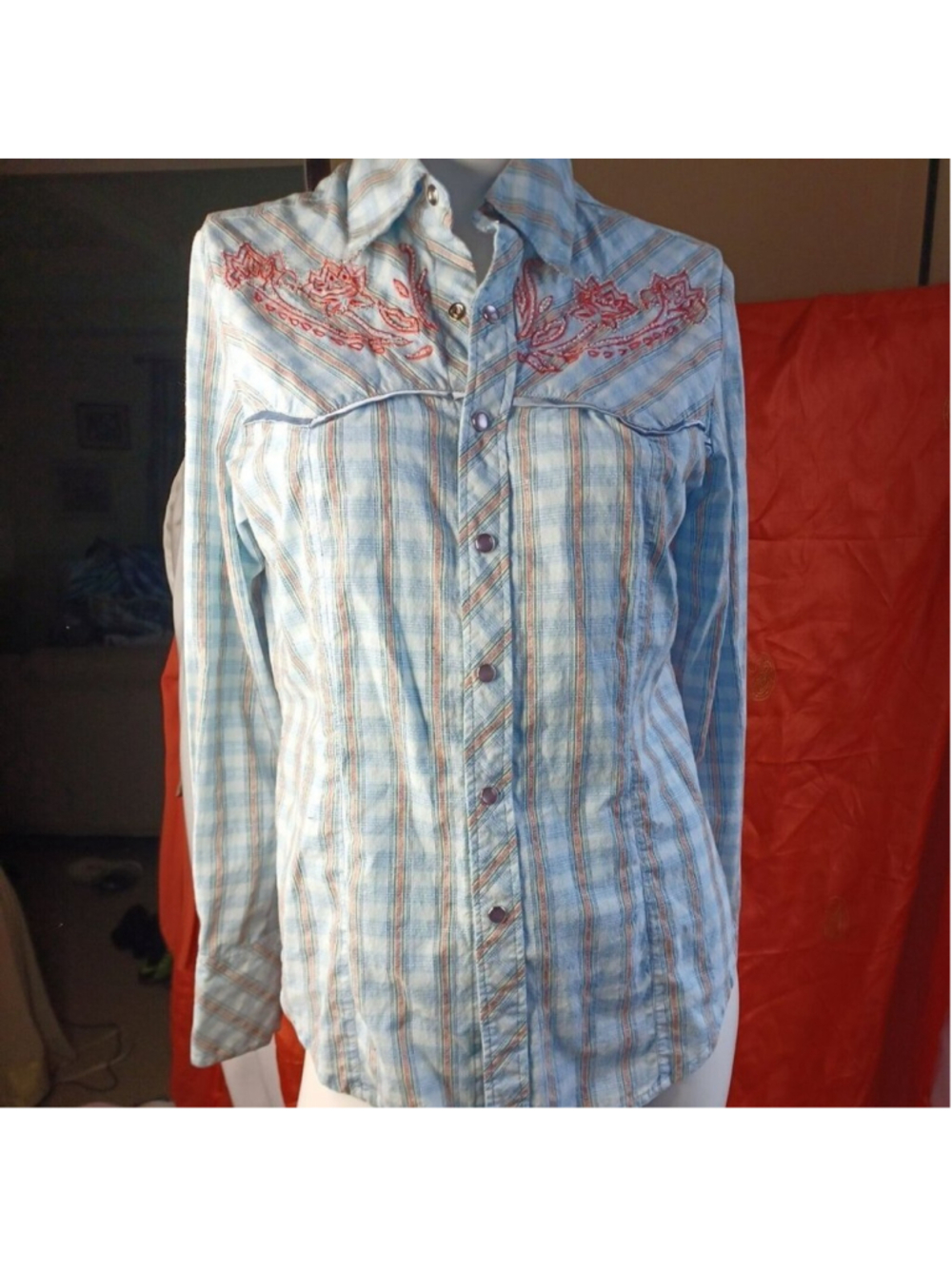 Basil & Maude ‎ Embroidery Beaded Pearl Snap Western Shirt Small